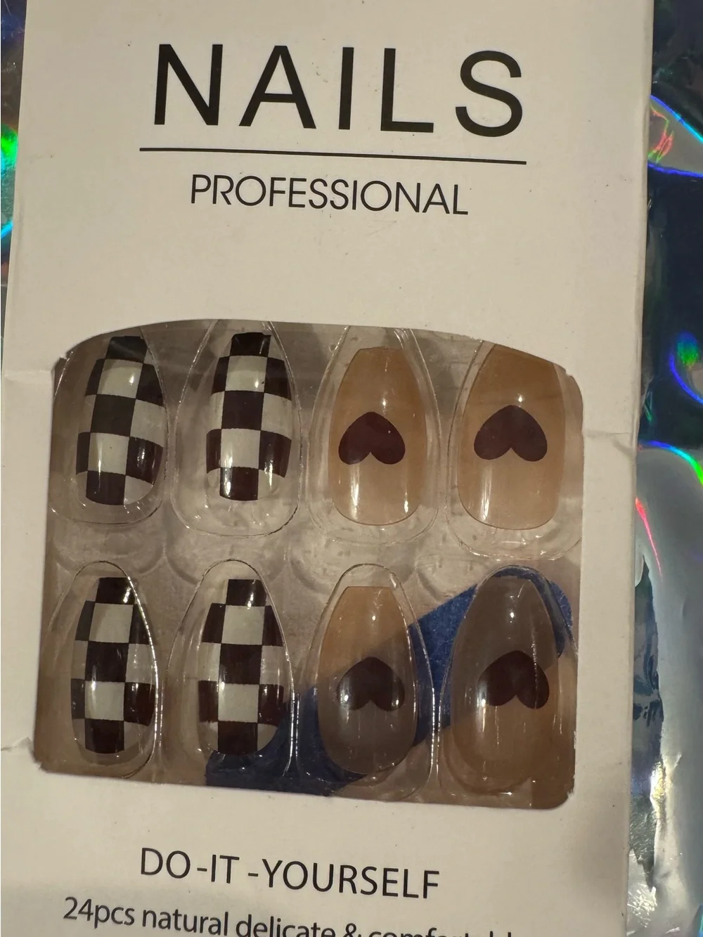 Do-It-Yourself Press-On Nail Bundle